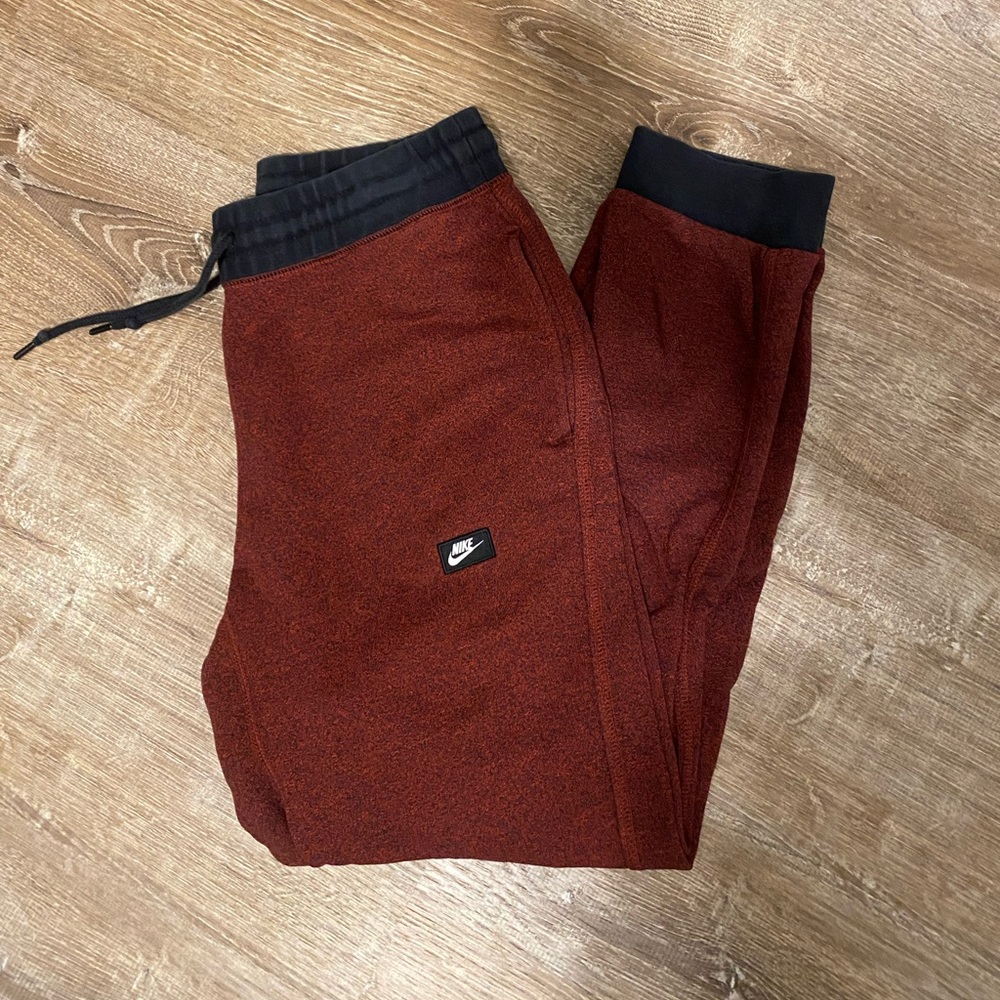 Nike joggers